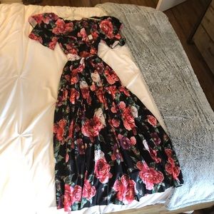 Floral off the shoulder maxi dress